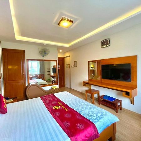 Mai Vang Hotel Ho Chi Minh-stad Buitenkant foto